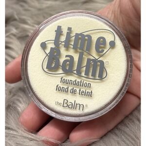 TIME BALM The Balm Foundation Mid Medium